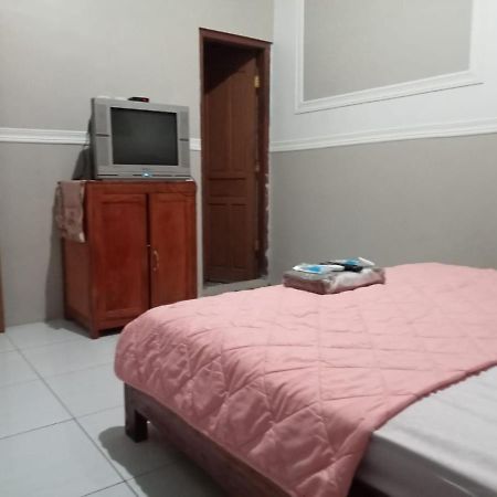 Cahaya Homestay Magelang Exterior photo