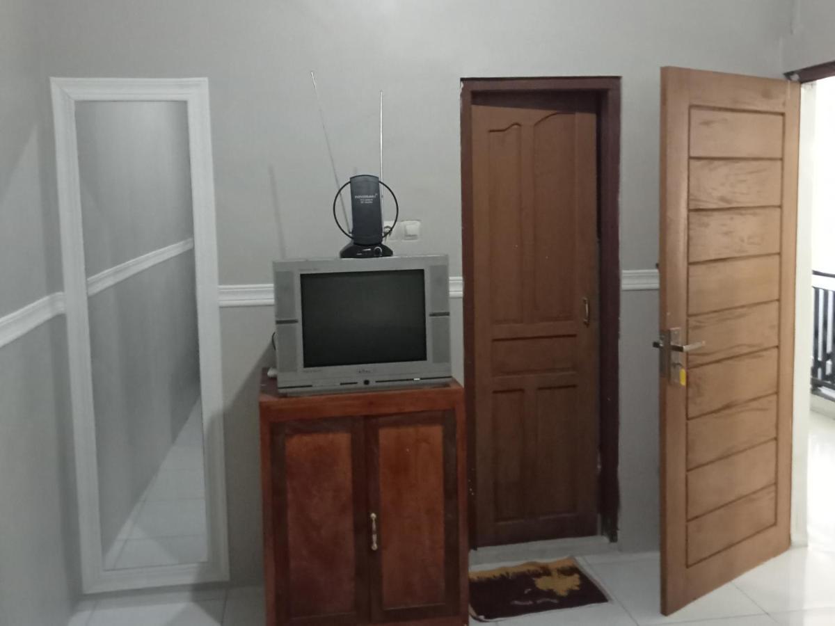 Cahaya Homestay Magelang Exterior photo