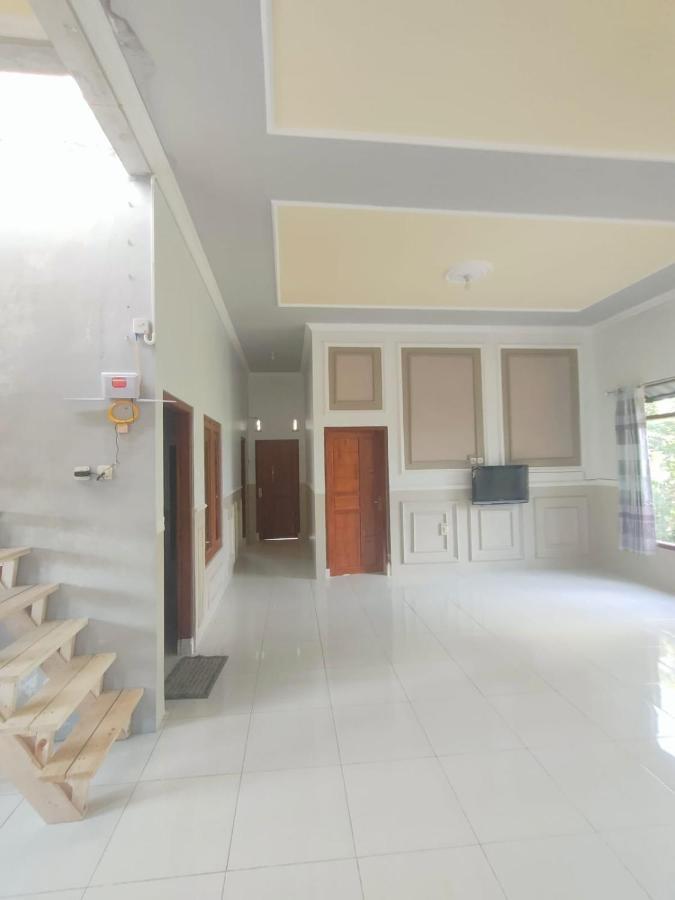 Cahaya Homestay Magelang Exterior photo