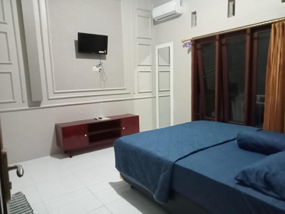 Cahaya Homestay Magelang Exterior photo